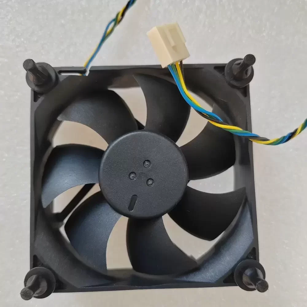 PVA080G12Q-PA7-AE Foxconn 12VDC 80mm PWM Axial Fan PVA080G12Q-PA7-AE Foxconn 12VDC 80mm PWM Axial Fan
