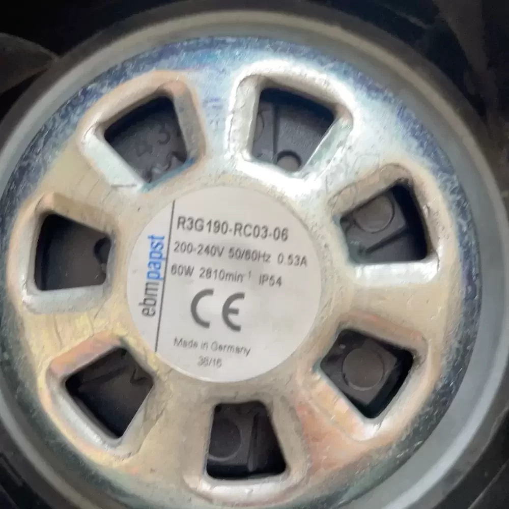 R3G190-RC03-06 ebmpapst 200-240VAC 190mm IP54 EC Centrifugal Fan R3G190-RC03-06 ebmpapst 200-240VAC 190mm IP54 EC Centrifugal Fan