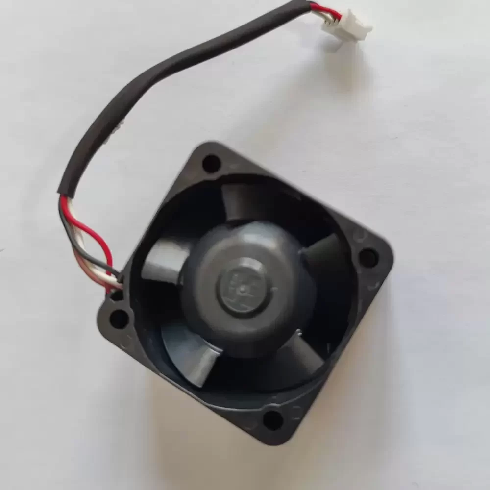 03828DA-12Q-BU-01 NMB 12VDC 38x28mm PWM Axial Fan 03828DA-12Q-BU-01 NMB 12VDC 38x28mm PWM Axial Fan