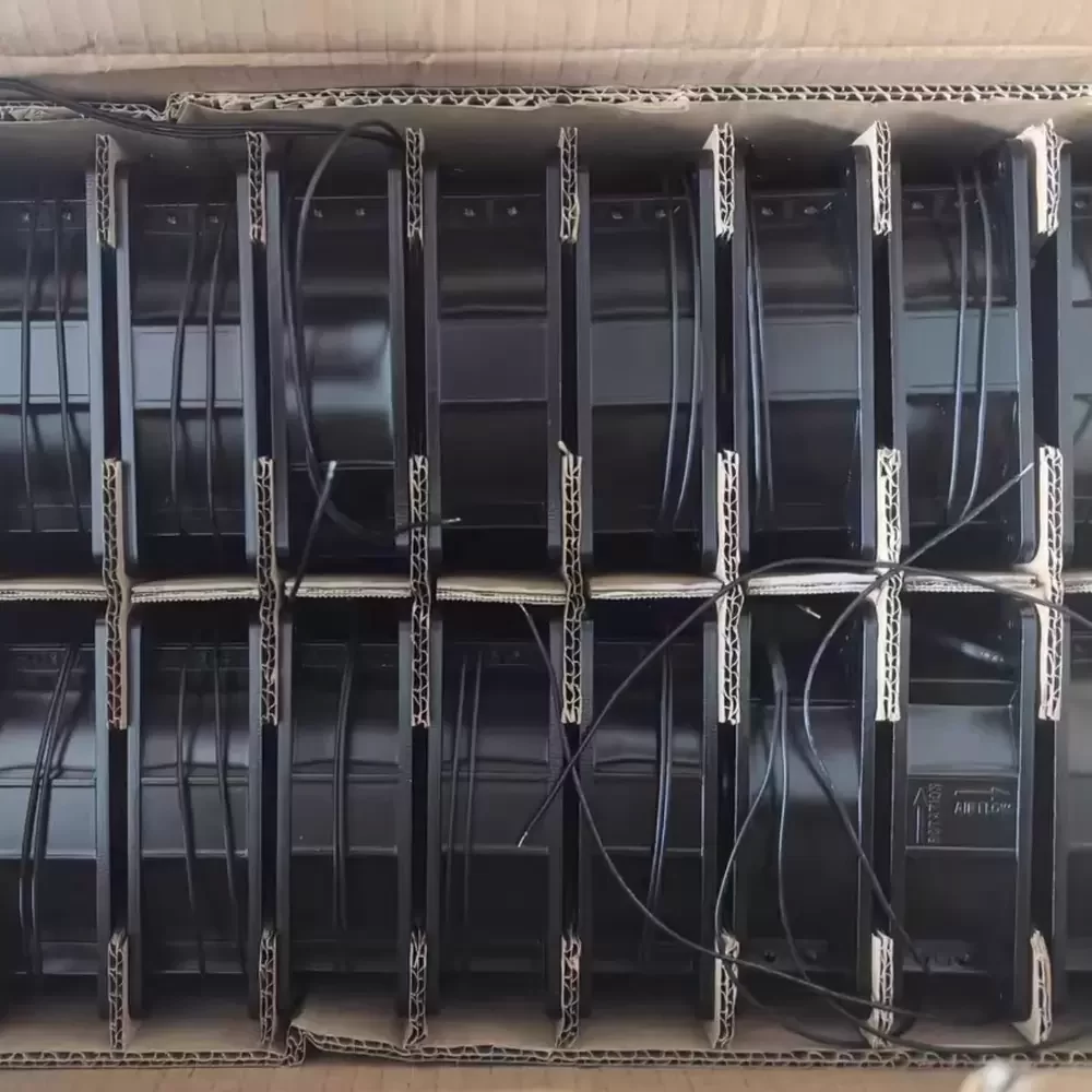 AC12038B380H RUNDA 380VAC 0.07A 120x120x38mm Axial Fan AC12038B380H RUNDA 380VAC 0.07A 120x120x38mm Axial Fan