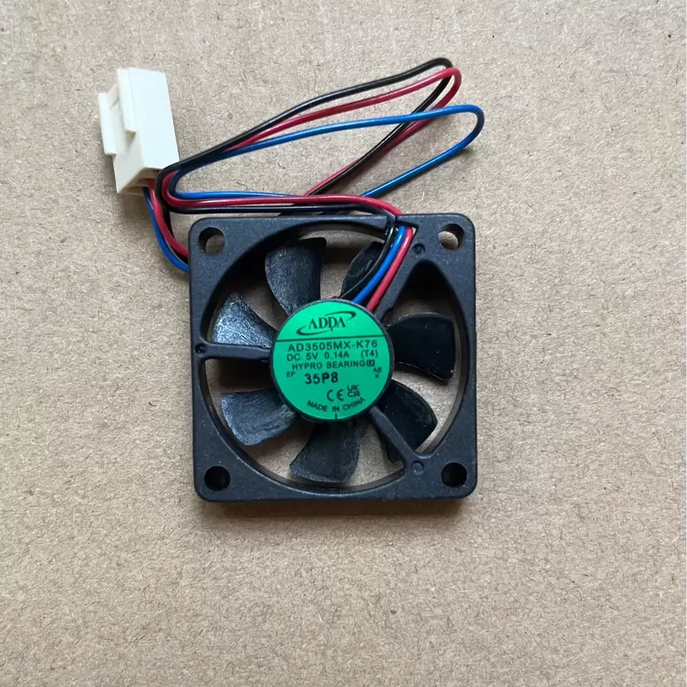 AD3505MX-K76 ADDA 5VDC 0.14A 35x35x10mm Axial Fan AD3505MX-K76 ADDA 5VDC 0.14A 35x35x10mm Axial Fan