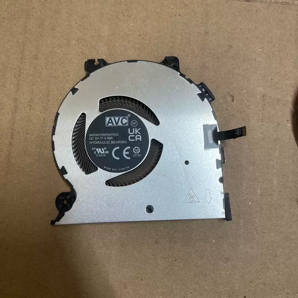 BAPA0705R5HY033 Microsoft 5VDC 70x70x5mm Blower BAPA0705R5HY033 Microsoft 5VDC 70x70x5mm Blower