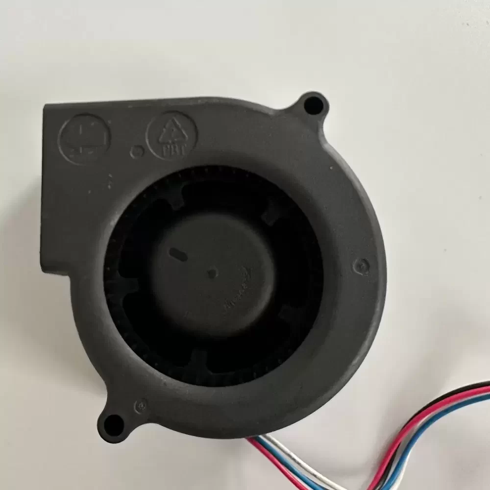 BUB0705H-CS11 Delta 5VDC 0.50A 75x75x30mm Blower BUB0705H-CS11 Delta 5VDC 0.50A 75x75x30mm Blower