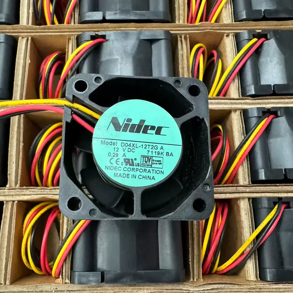 D04XL-12T2GA Nidec 12VDC 0.29A 40x40x28mm Axial Fan