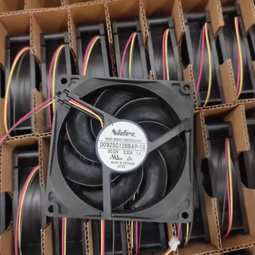 D0925C12B8AP-18 Nidec 12VDC 0.33A 92x92x25mm Axial Fan D0925C12B8AP-18 Nidec 12VDC 0.33A 92x92x25mm Axial Fan