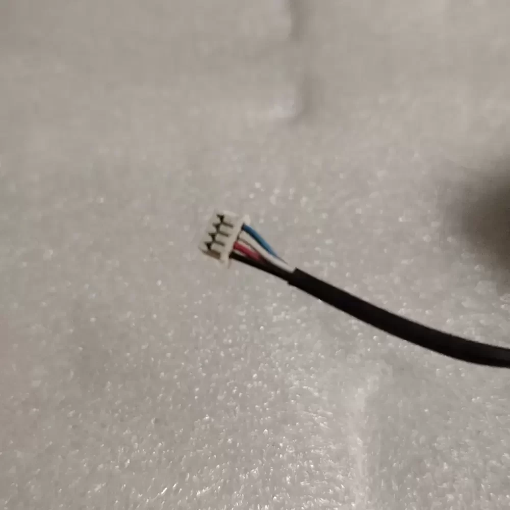 DB04028B12U-P162 AVC 12VDC 40x40x28mm 4-Wire Axial Fan DB04028B12U-P162 AVC 12VDC 40x40x28mm 4-Wire Axial Fan