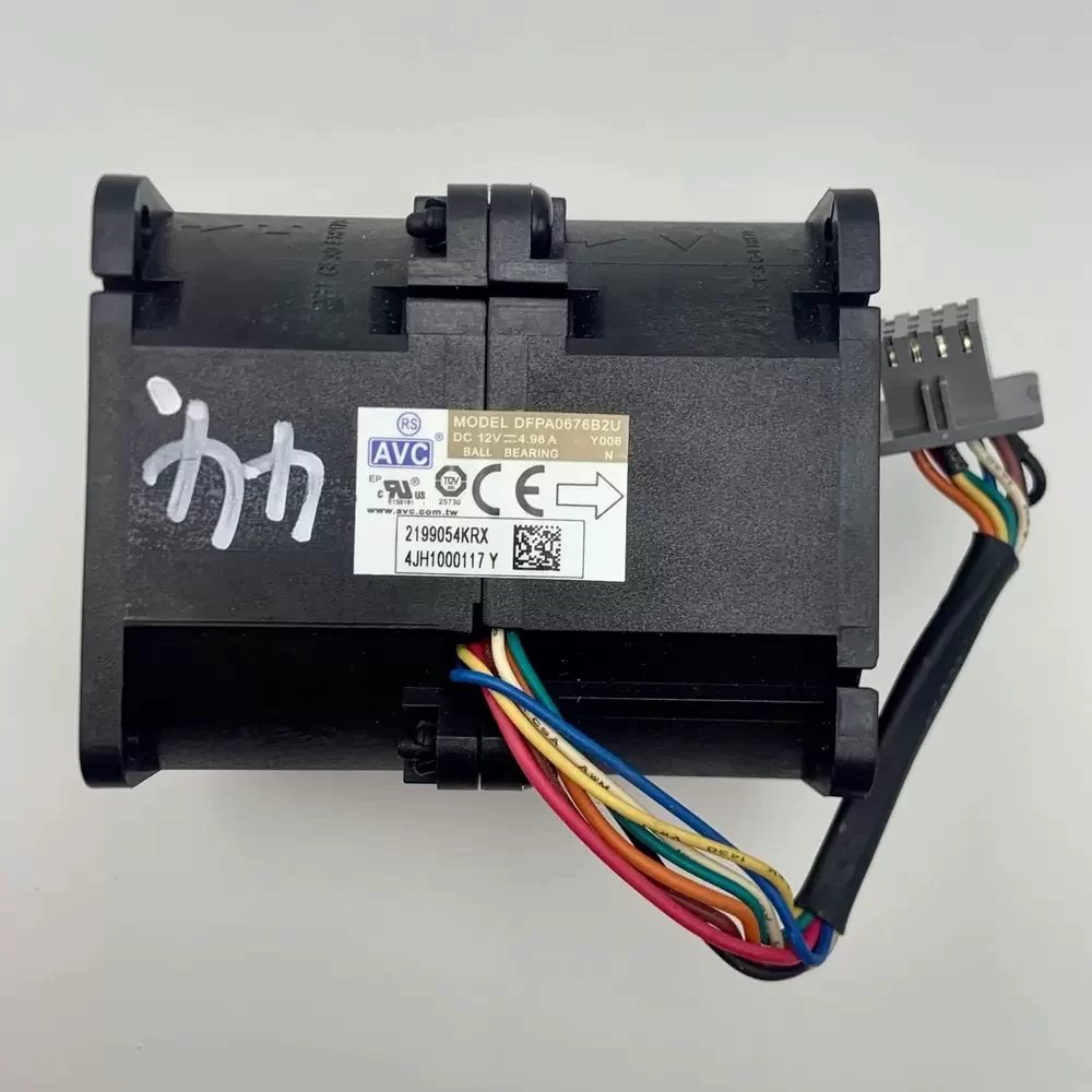 DFPA0676B2U-Y006 AVC 12VDC 60x60x76mm Dual Motor Axial Fan DFPA0676B2U-Y006 AVC 12VDC 60x60x76mm Dual Motor Axial Fan