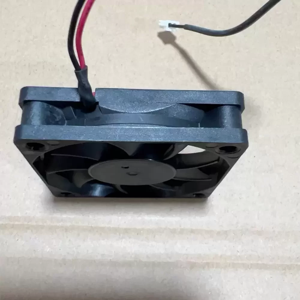 MGA6012ZB-O15 Protechnic 12VDC 0.43A 60x60x15mm Axial Fan MGA6012ZB-O15 Protechnic 12VDC 0.43A 60x60x15mm Axial Fan