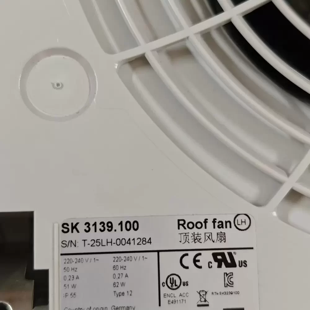 SK 3139.100 Rittal 230V 400x133x400mm Roof-Mounted Fan SK 3139.100 Rittal 230V 400x133x400mm Roof-Mounted Fan