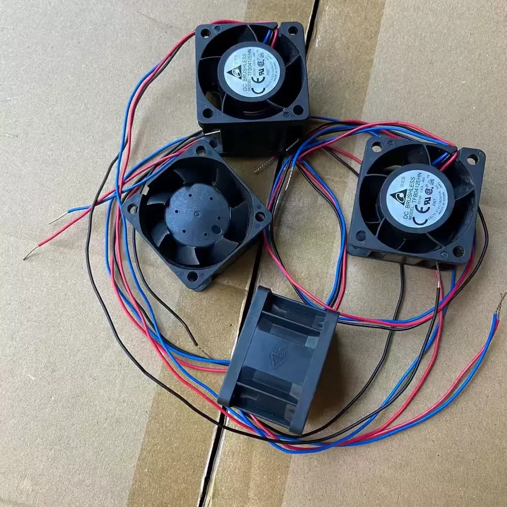 TFB0412EHN-R00 Delta 12VDC 40x40x28mm 3-Wire Axial Fan TFB0412EHN-R00 Delta 12VDC 40x40x28mm 3-Wire Axial Fan