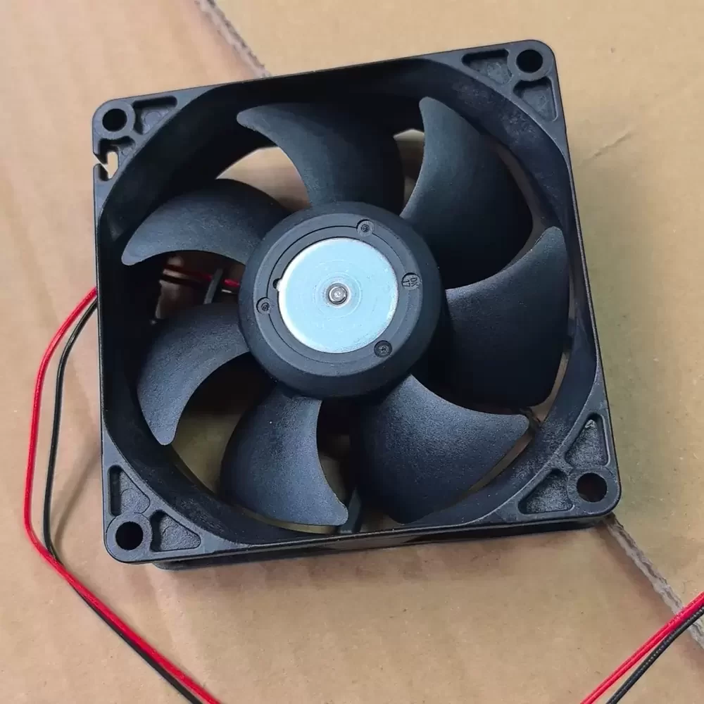 U80T24MS4A7-51Z021 Nidec 24VDC 80x80x25mm Axial Fan U80T24MS4A7-51Z021 Nidec 24VDC 80x80x25mm Axial Fan