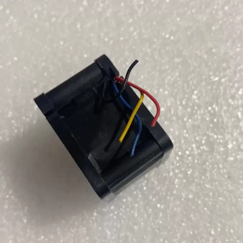 W40S12BS4A5-07A043 Nidec 12VDC 40x40x28mm Axial Fan W40S12BS4A5-07A043 Nidec 12VDC 40x40x28mm Axial Fan