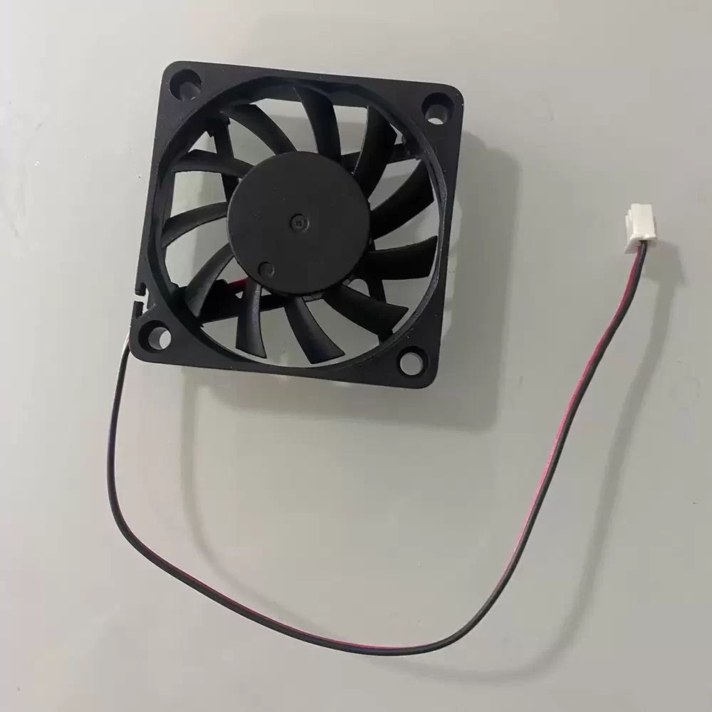 YY6010H12S SNOWFAN 12VDC 0.17A 60x60x10mm Axial Fan YY6010H12S SNOWFAN 12VDC 0.17A 60x60x10mm Axial Fan