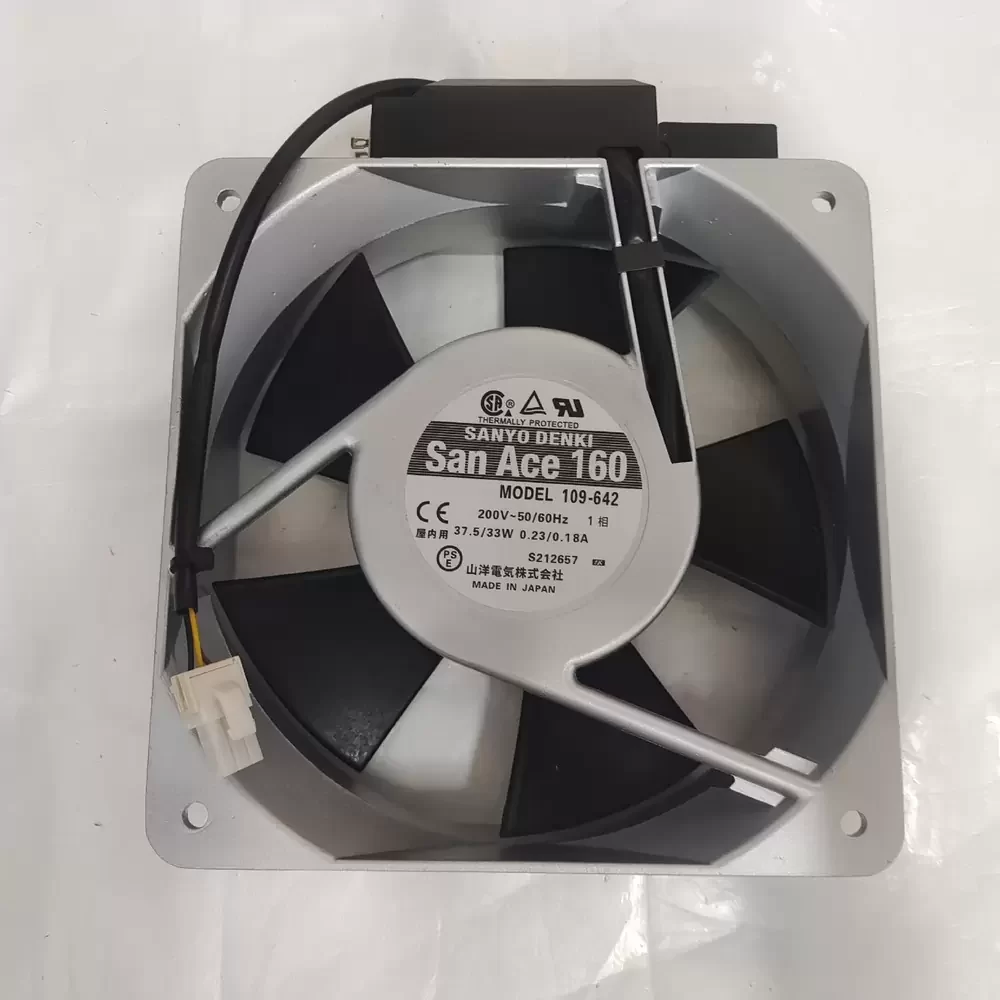 109-642 Sanyo Denki 200VAC 37.5W 160x160x51mm Axial Fan