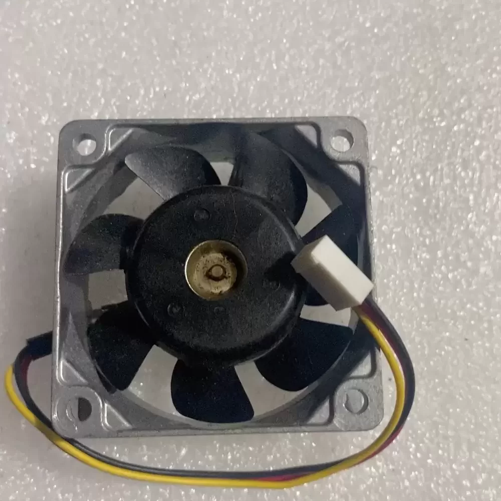 109L0624F401 Sanyo Denki 24VDC 1.2W 60x60x25mm Axial Fan 109L0624F401 Sanyo Denki 24VDC 1.2W 60x60x25mm Axial Fan