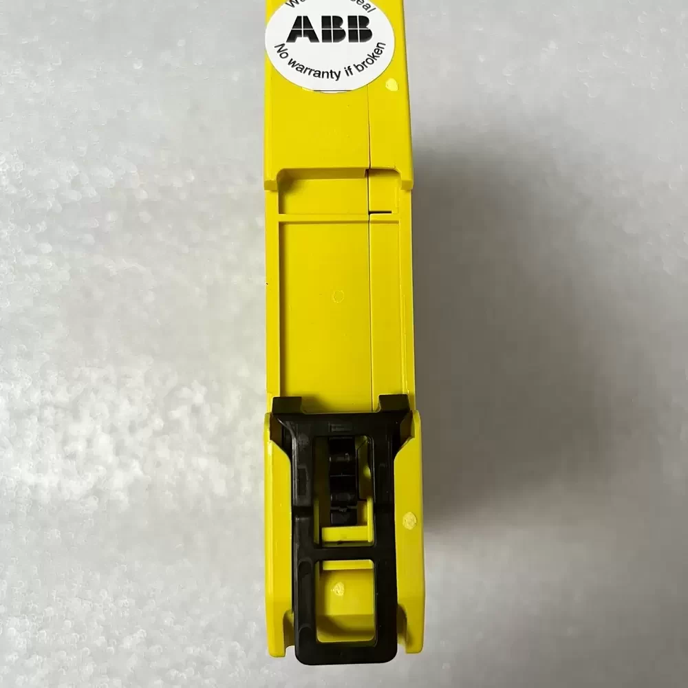 ABB BSR23 2TLA010041R0600 24VDC 4NO+1NC Safety Expansion Relay ABB BSR23 2TLA010041R0600 24VDC 4NO+1NC Safety Expansion Relay