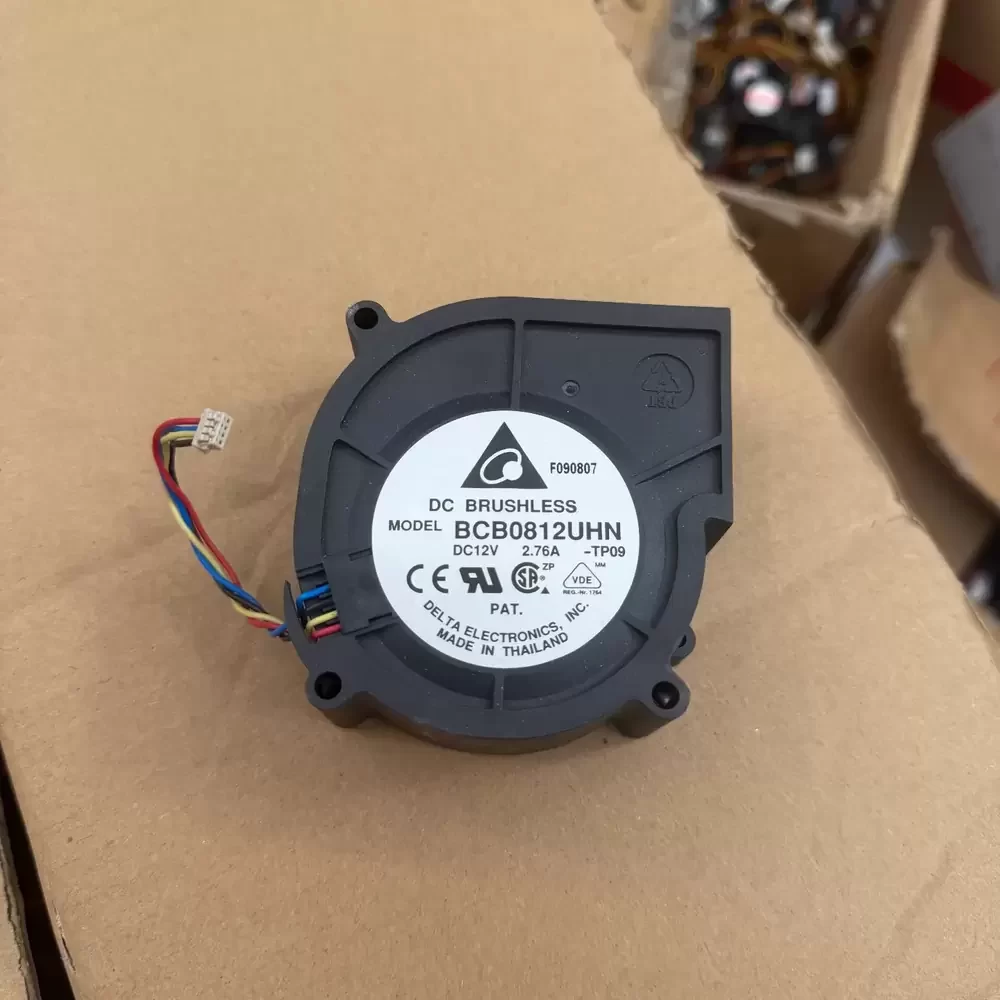 BCB0812UHN-TP09 Delta 12VDC 27.6W 4-Wire Centrifugal Blower