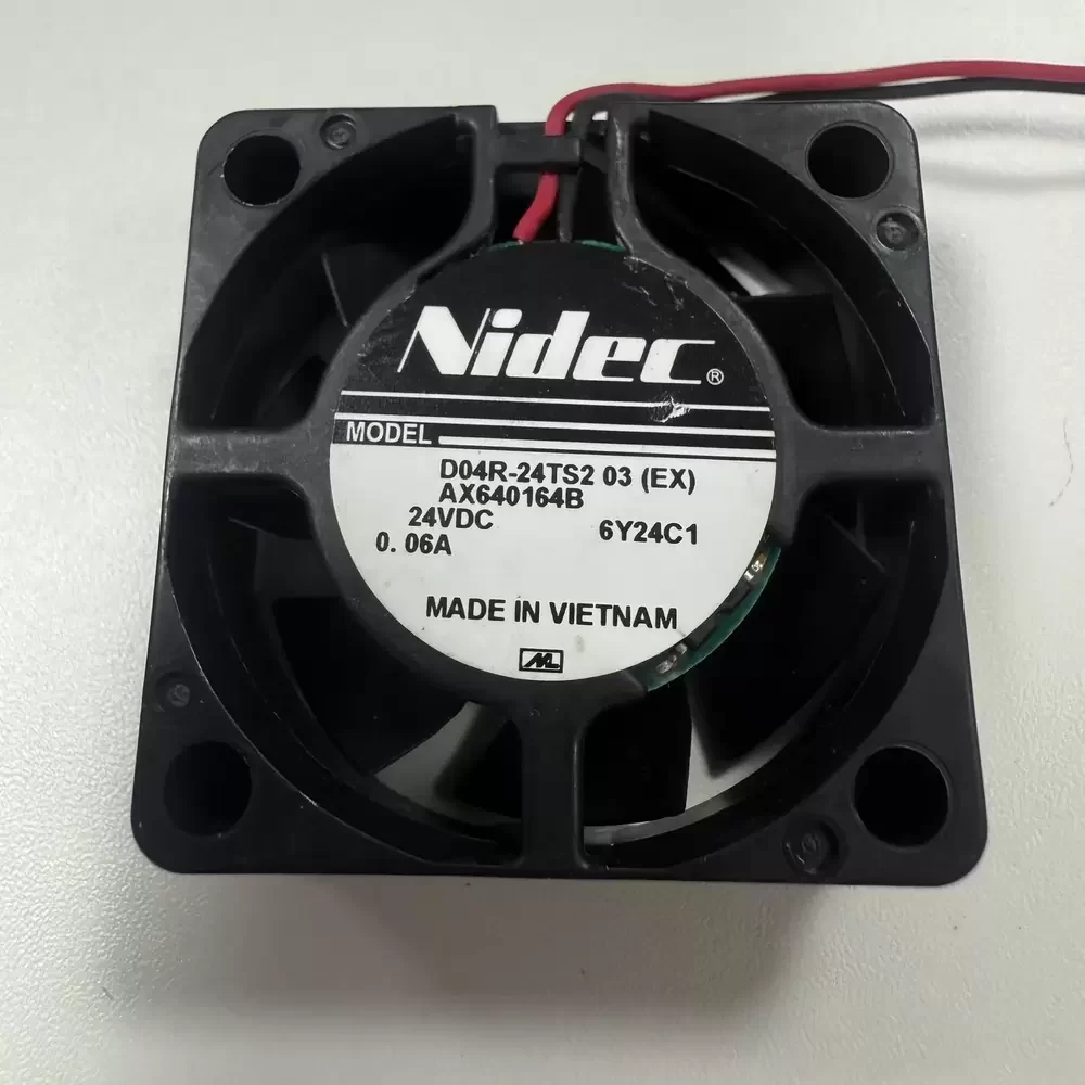 D04R-24TS203EX Nidec 24VDC 40x40x15mm Axial Fan