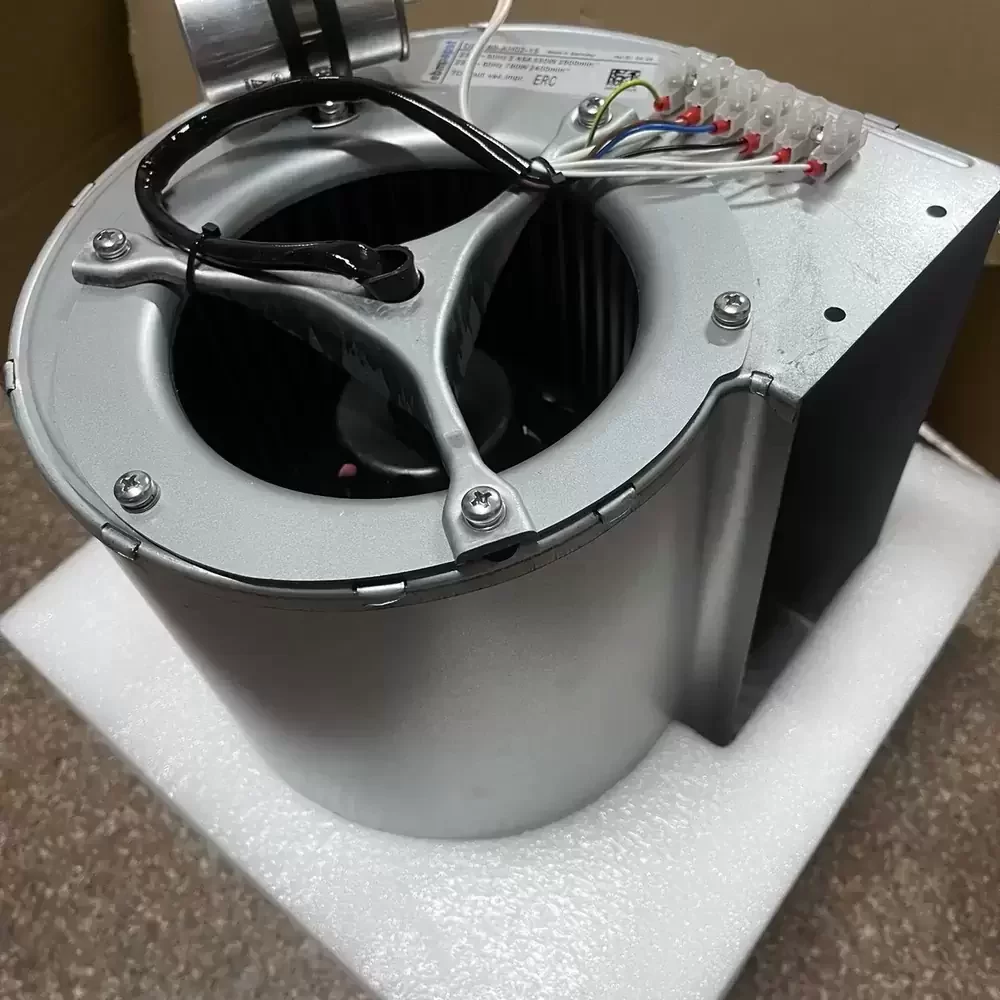 D2E160-AH02-15 ebmpapst 230VAC 550W Centrifugal Blower D2E160-AH02-15 ebmpapst 230VAC 550W Centrifugal Blower