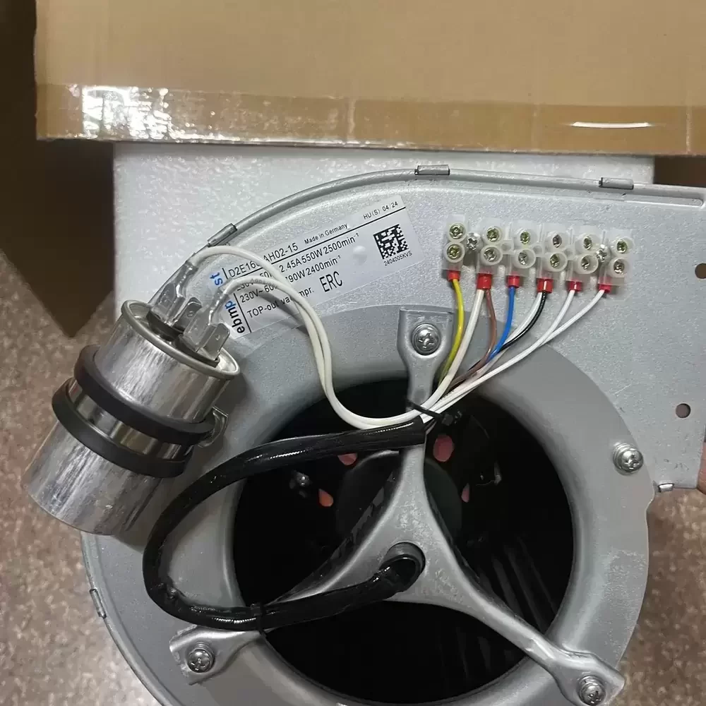 D2E160-AH02-15 ebmpapst 230VAC 550W Centrifugal Blower