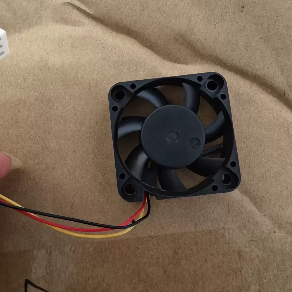 DF0401012RFLN Condell 12VDC 0.08A 40x40x10mm Cooling Fan DF0401012RFLN Condell 12VDC 0.08A 40x40x10mm Cooling Fan
