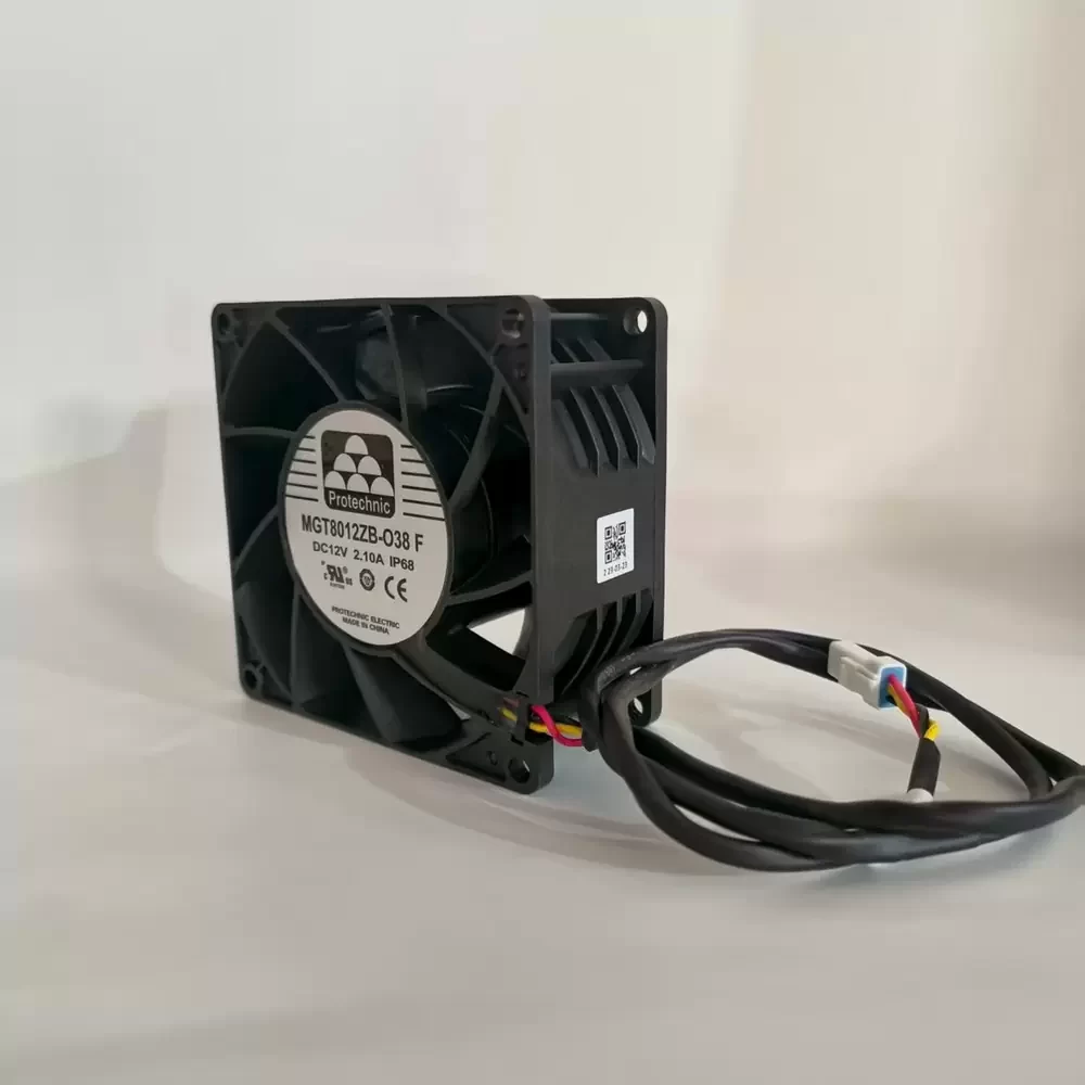 MGT8012ZB-O38F Protechnic 12VDC 2.10A 80x80x38mm Fan MGT8012ZB-O38F Protechnic 12VDC 2.10A 80x80x38mm Fan