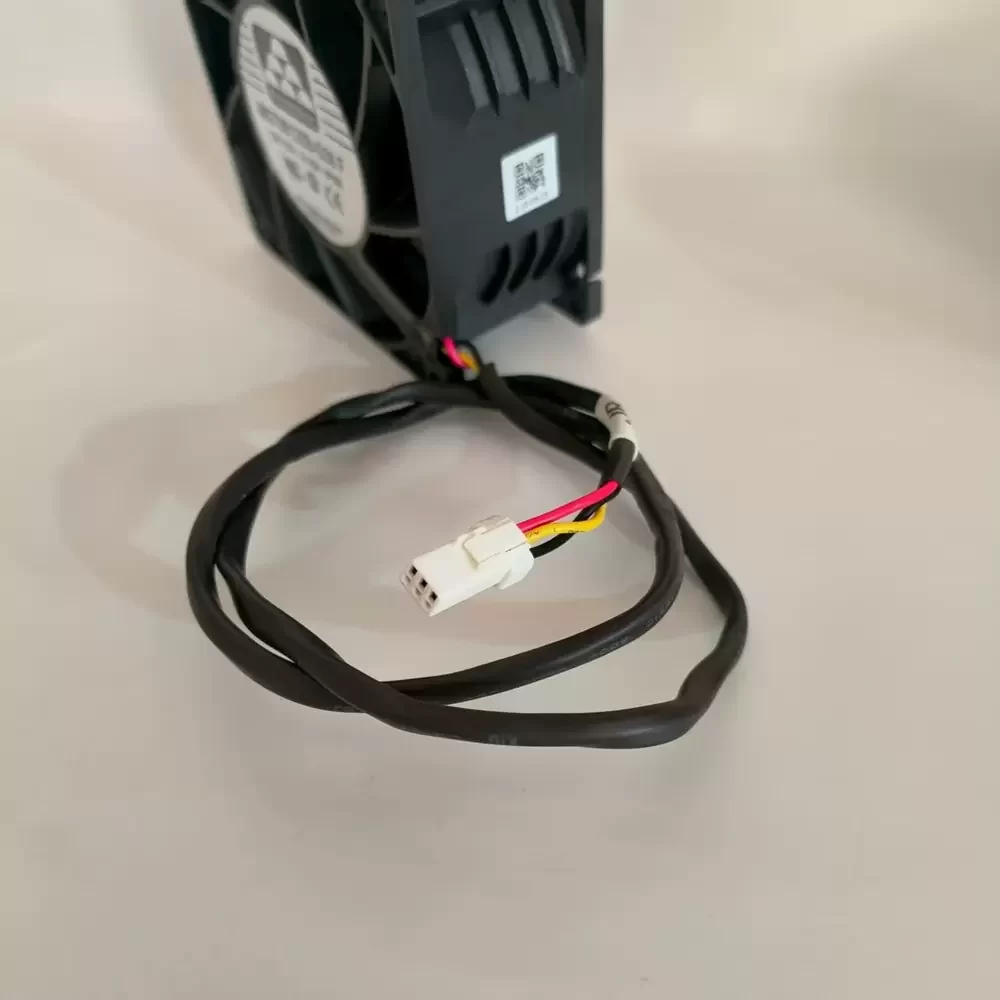 MGT8012ZB-O38F Protechnic 12VDC 2.10A 80x80x38mm Fan MGT8012ZB-O38F Protechnic 12VDC 2.10A 80x80x38mm Fan