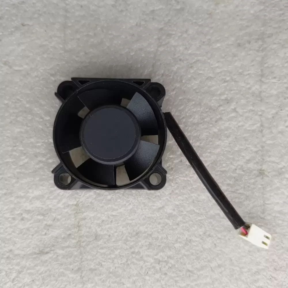 GM1204PKVX-8A Sunon 12VDC 2.4W 40x40x20mm DC Axial Fan GM1204PKVX-8A Sunon 12VDC 2.4W 40x40x20mm DC Axial Fan