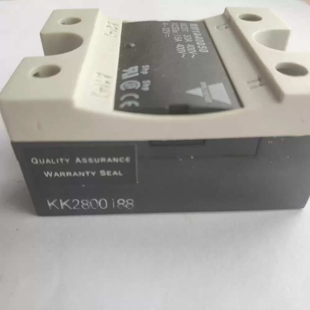 RM1A40A50 Carlo Gavazzi 440VAC 50A Solid State Relay RM1A40A50 Carlo Gavazzi 440VAC 50A Solid State Relay