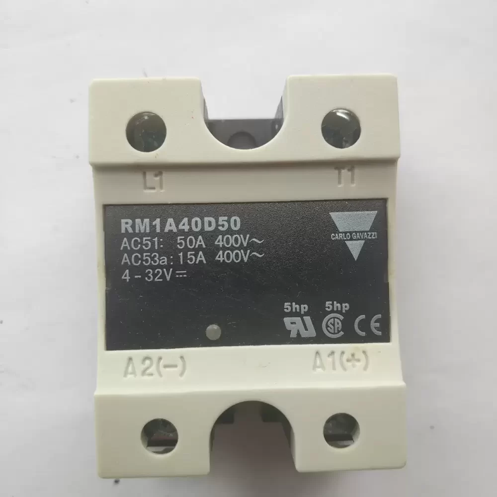 RM1A40A50 Carlo Gavazzi 440VAC 50A Solid State Relay RM1A40A50 Carlo Gavazzi 440VAC 50A Solid State Relay