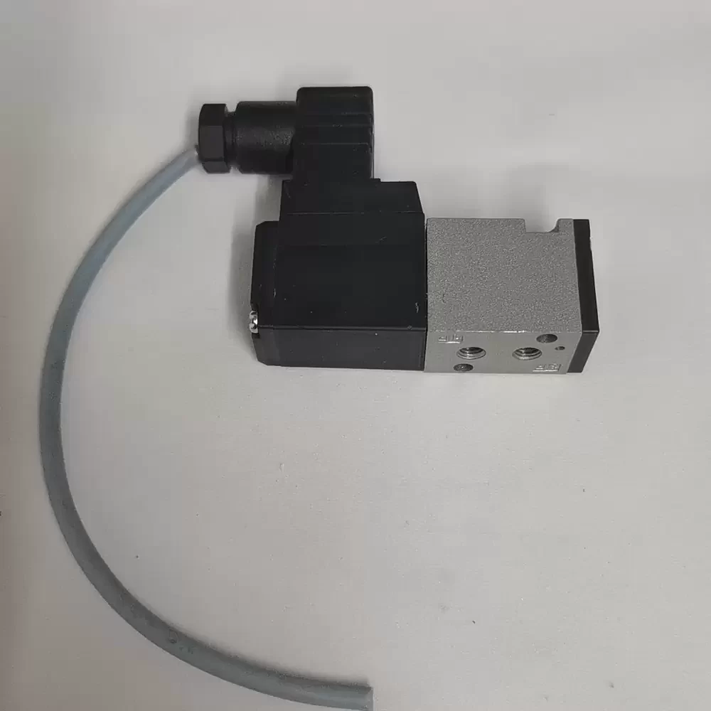 VK332-5D-M5 SMC 24VDC M5 Direct Poppet 3-Port Solenoid Valve VK332-5D-M5 SMC 24VDC M5 Direct Poppet 3-Port Solenoid Valve